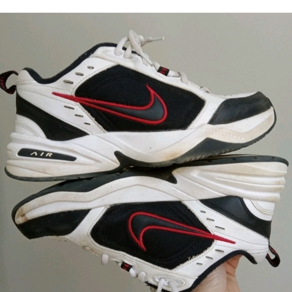 Other - Nike Mens Air Monarch IV Athletic Shoes US8/UK7